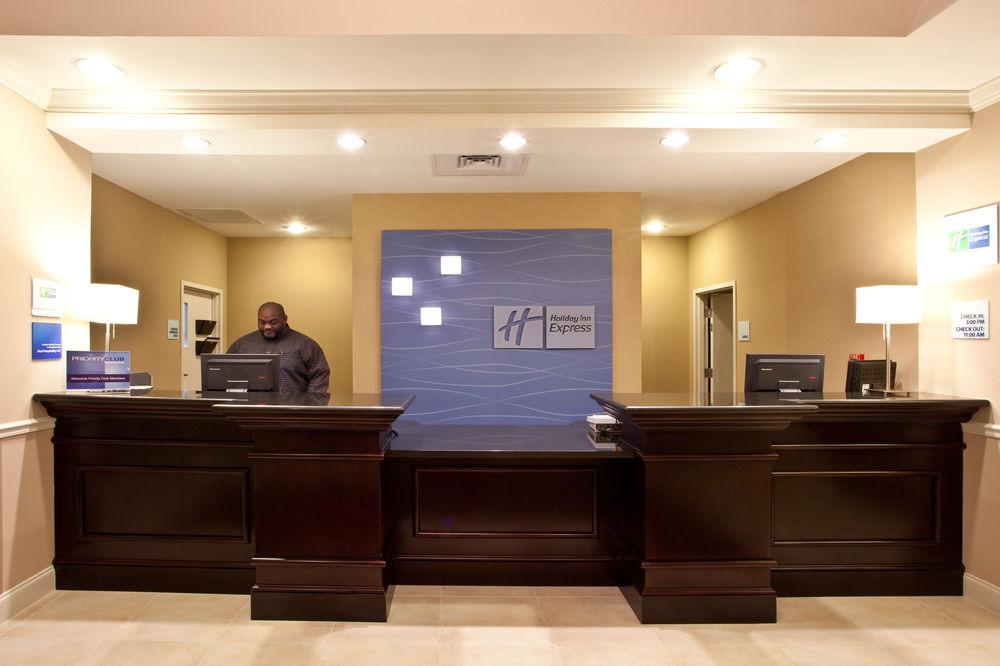 Holiday Inn Express Palatka Northwest By Ihg Exterior photo