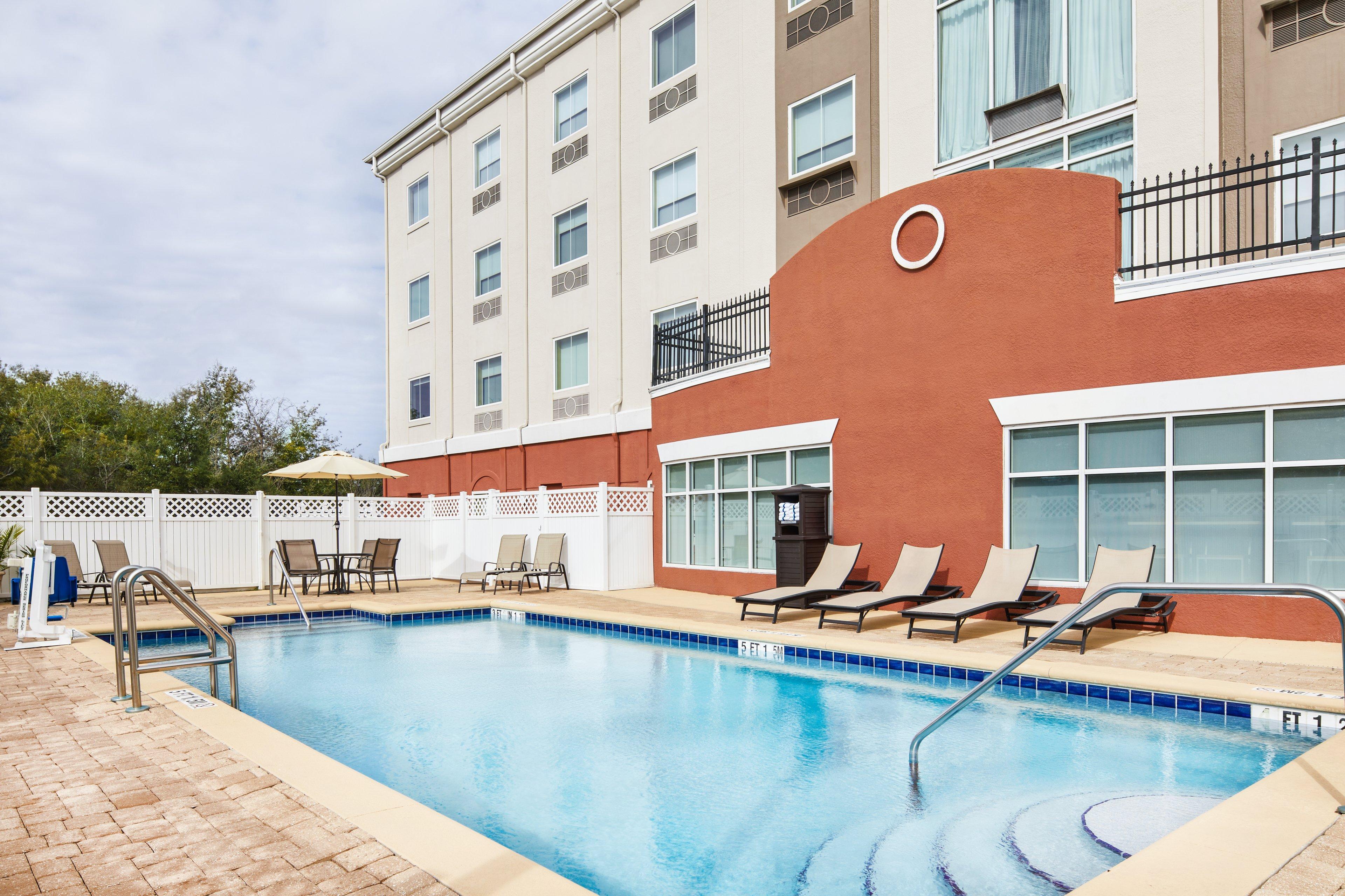 Holiday Inn Express Palatka Northwest By Ihg Exterior photo